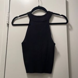 Sleeveless turtle neck sweater